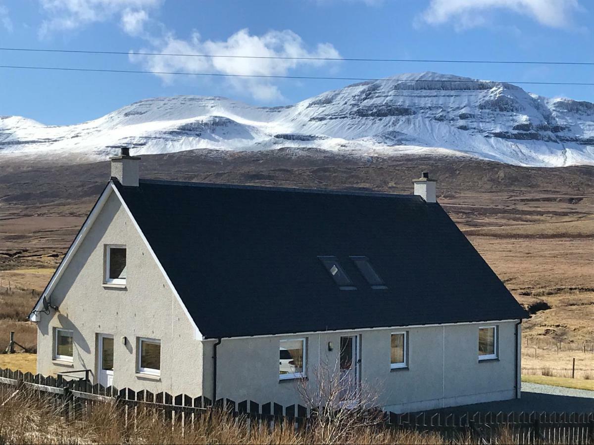 Trotternish Ridge View Appartamento Staffin Esterno foto