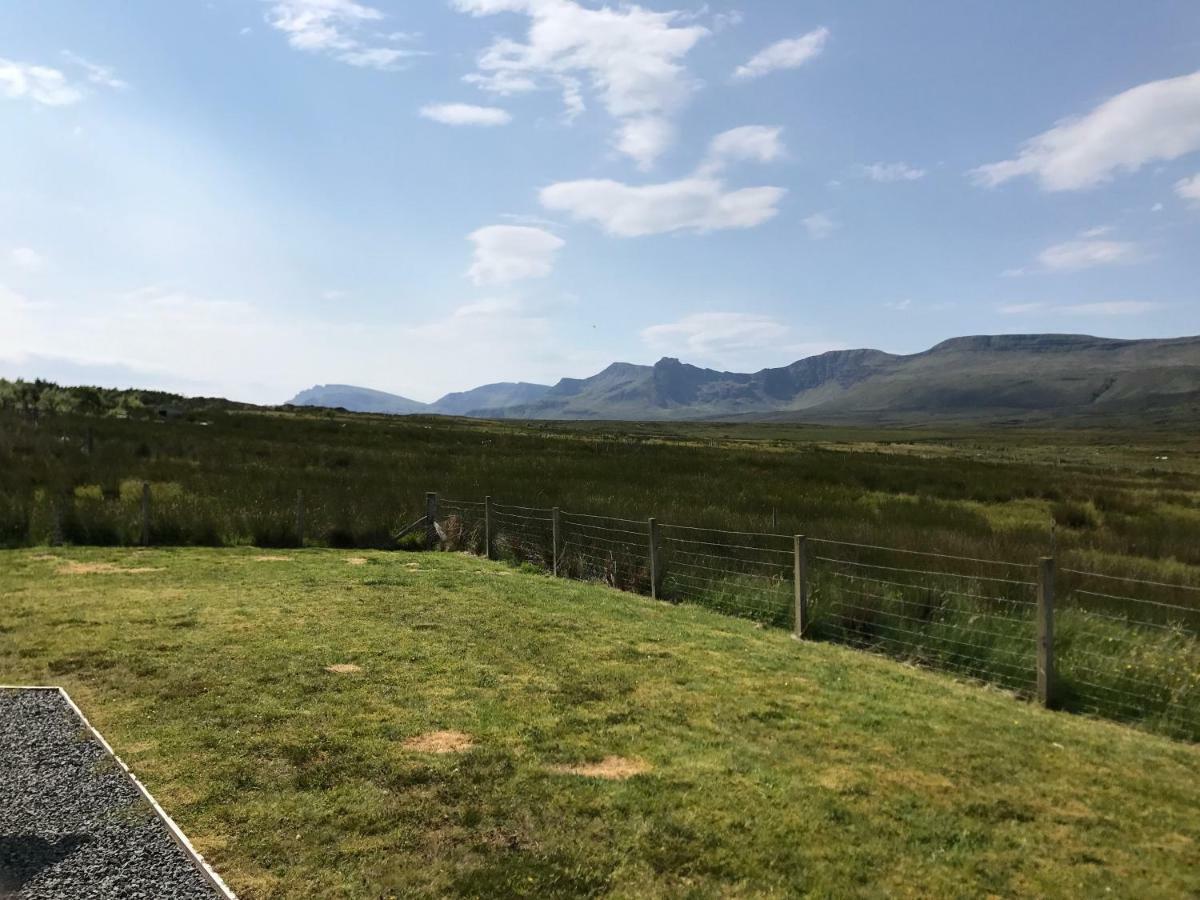 Trotternish Ridge View Appartamento Staffin Esterno foto